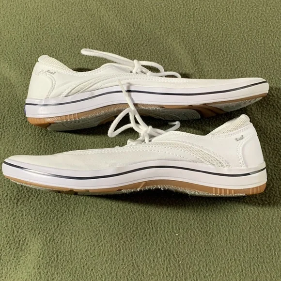 GUC Keds white shoes.  Size 8.5 - Picture 3 of 12